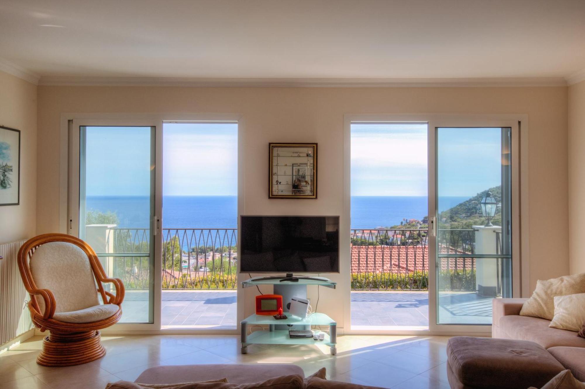 Villa Lucia Riviera Dei Fiori Pool - Happy Rentals ซานเรโม ภายนอก รูปภาพ